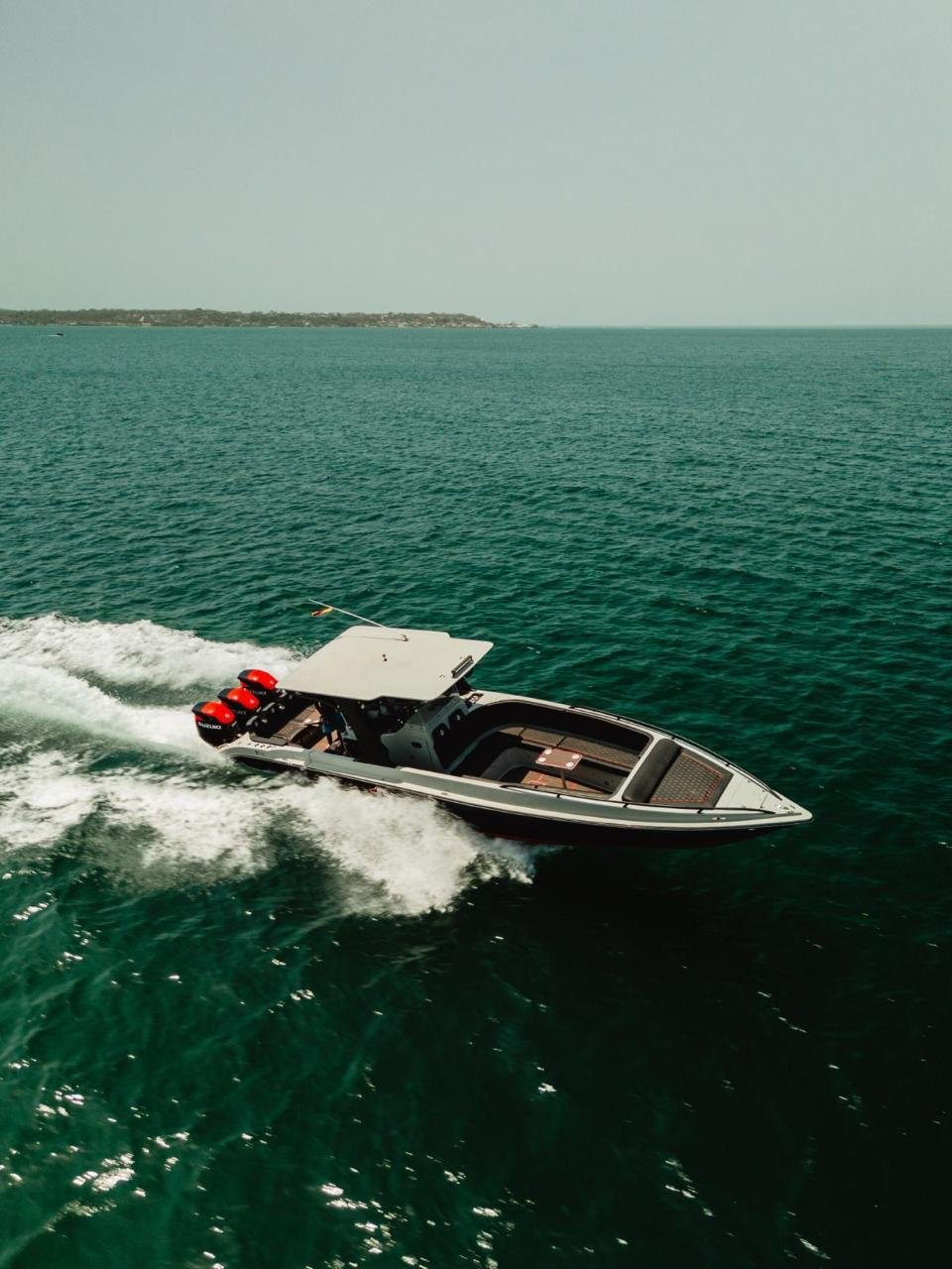 BOTE DEPORTIVO THE GHOST 40 FT CARTAGENA